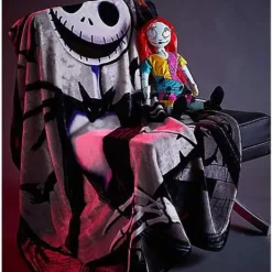 Jack And Sally Reversible Fleece Blanket - The Nightmare Before Christ 7 Jack And Sally Reversible Fleece Blanket - The Nightmare Before Christ -Spirit Spooky Store 01414473 d