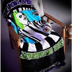 Reversible Beetlejuice Fleece Blanket -Spirit Spooky Store 01488022 e