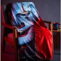 Pennywise Fleece Blanket - It -Spirit Spooky Store 01492321 c