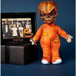 Unmasked Sam Plush - Trick 'r Treat -Spirit Spooky Store 01591155 c