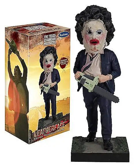 Leatherface Pretty Woman Mask Bobblehead Statue - The Texas Chainsaw M 7 Leatherface Pretty Woman Mask Bobblehead Statue - The Texas Chainsaw M - Image 7